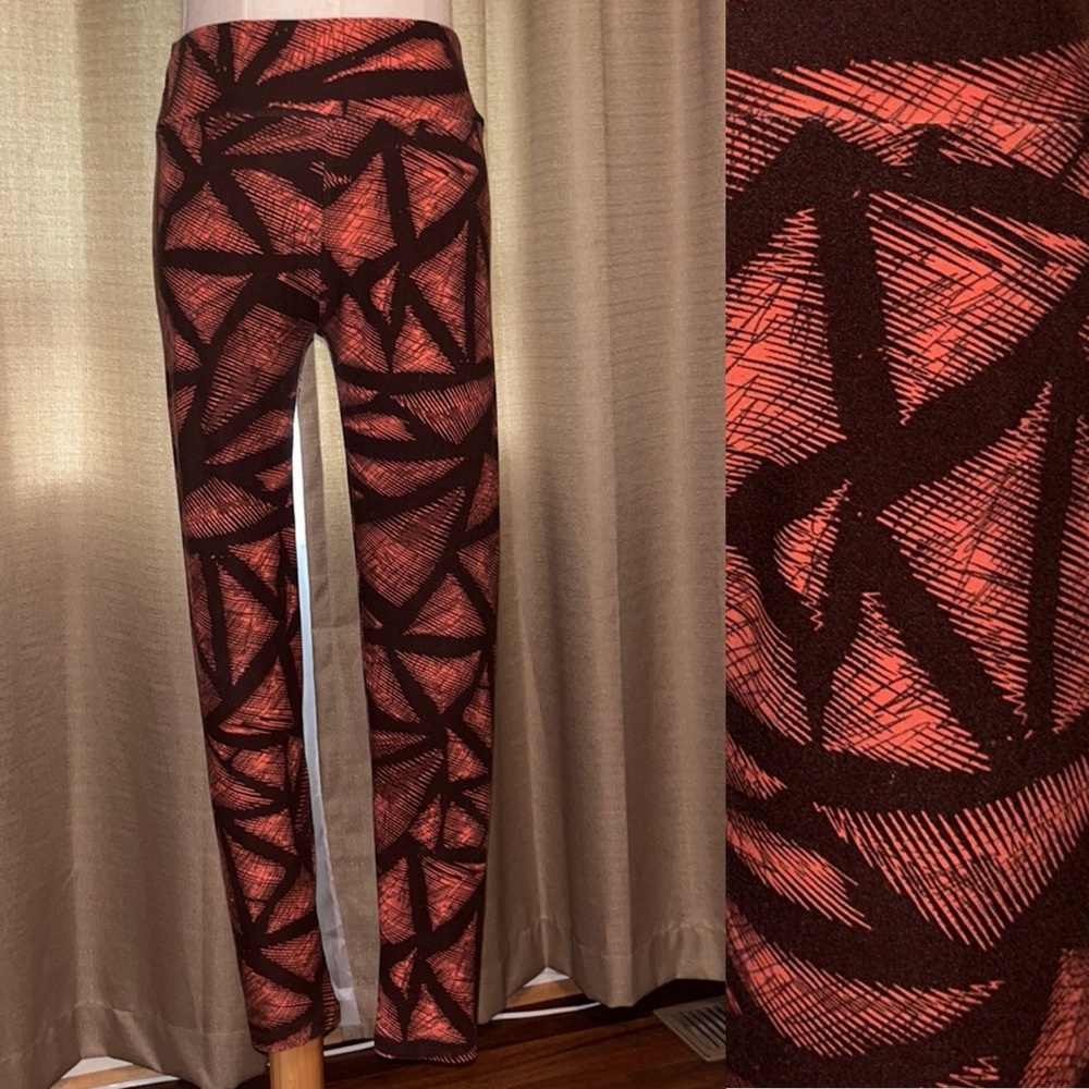 LuLaRoe Women’s One Size Brown and Orange Triangle Pattern Stretch Legging
